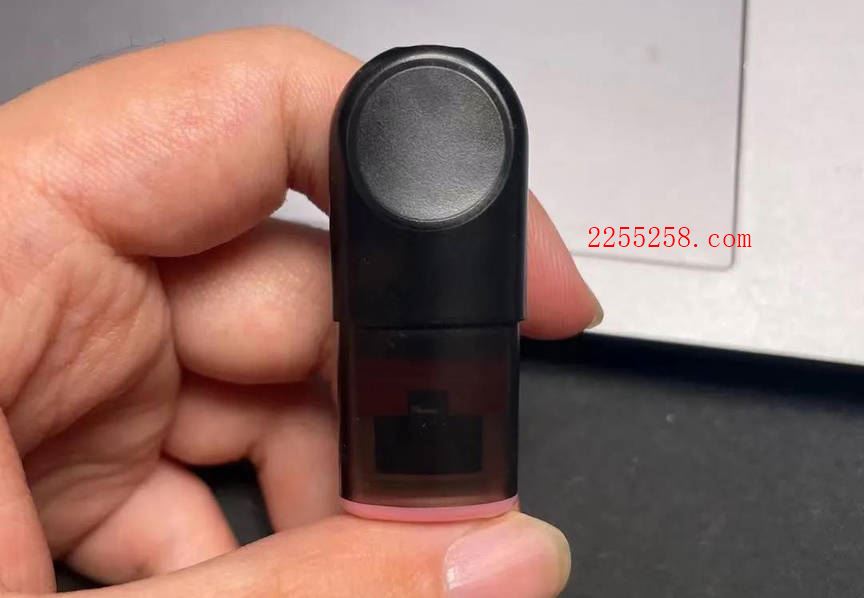 relx悦刻烟弹里的烟油里面有哪些成分?