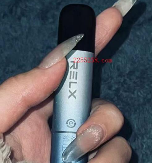 悦刻五代充电线华为通用完美兼容,畅享全能充电体验