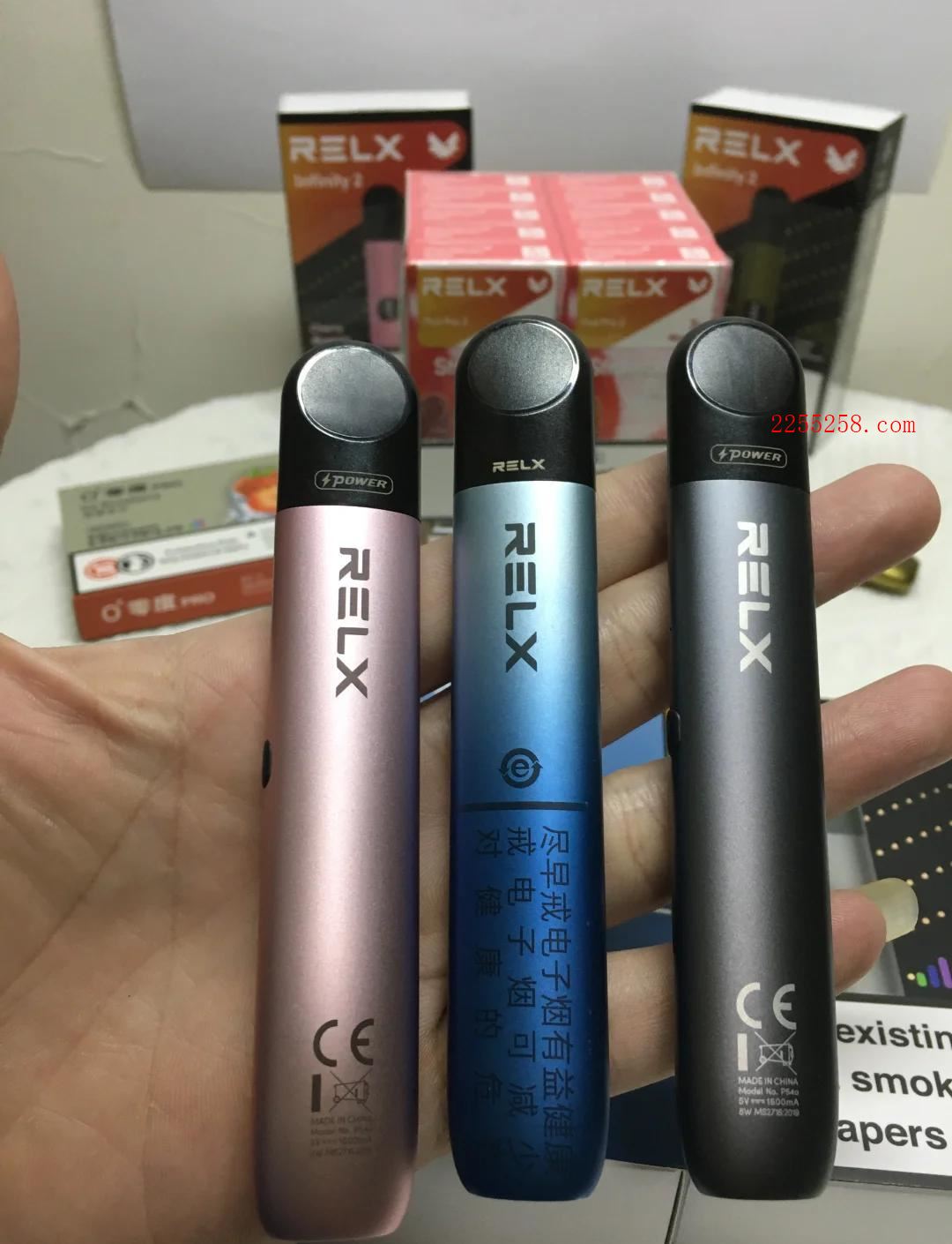 Zgar冰熊VS悦刻幻影Pro对比评测哪个更好？